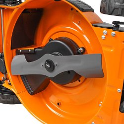 Бензиновая газонокосилка Daewoo DLM 5100SV с мешком для сбора мульчи