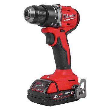 Изображение товара Аккумуляторная дрель-шуруповерт Milwaukee M18 BLDDRC-202C 18В кейс подсветка
