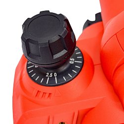 Рубанок электрический Brait P822 21.01.242.106, 800Вт,размер ножа 82*5,7*1,2 мм, 17000 об/мин