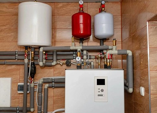 Электрический или газовый котел отопления выбрать для дома