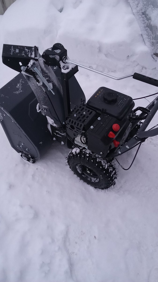 Снегоуборщик бензиновый Villartec WB C-76 1117760000, 212 см3, 61/51 см, 4/1 скорости в Туле