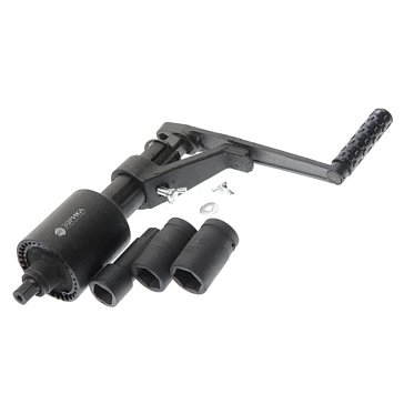 Изображение товара Гайковерт Эврика ER-83320, ручной с редуктором (Головки-32мм и 33мм, длина-320мм, передаточное число 1:1)