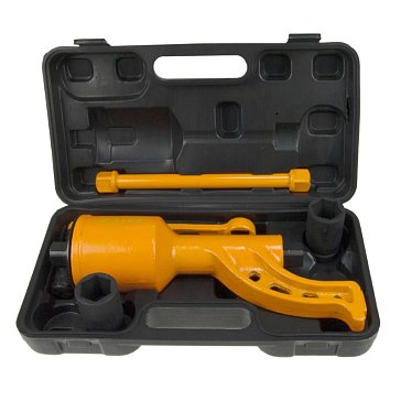 Изображение товара Гайковерт ручной с редуктором Lige LG-94817 (головки 32, 33мм, длина-330мм, передаточное число 1:78, 6800Nm) в кейсе