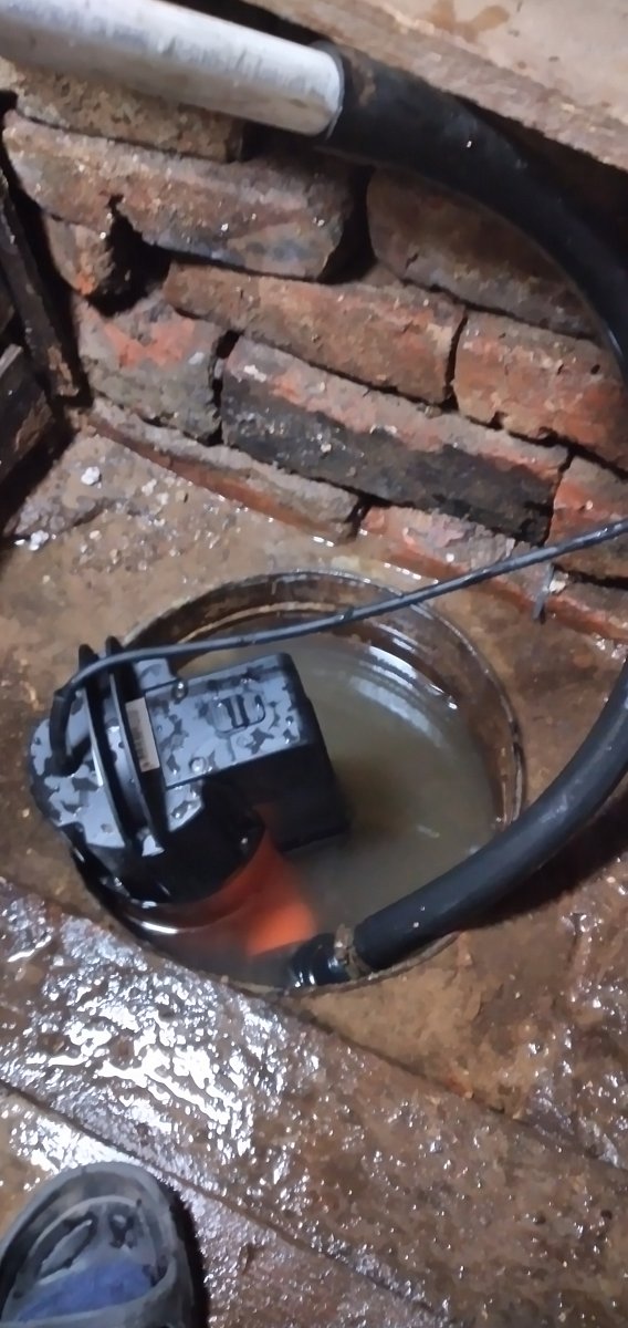 Дренажный насос для грязной воды с крупными частицами Вихрь ДН-900 (0.9 кВт) во Владимире