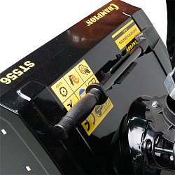 Самоходный бензиновый снегоуборщик Champion ST556 (ширина захвата 56 см, мощность двигателя 5.5 л. с.)