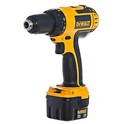 Аккумуляторная дрель-шуруповерт DeWalt DC743KB
