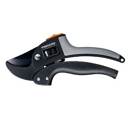Секатор контактный Fiskars 1000575, с храповым механизмом 