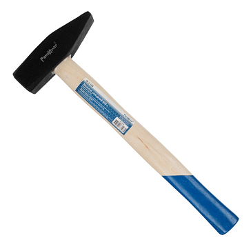 Изображение товара Слесарный молоток РемоКолор Professional 800 г с деревянной рукояткой