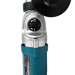 Ударная дрель Makita HP 2070 (реверс)