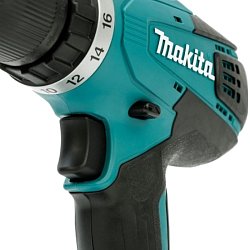 Аккумуляторная дрель-шуруповерт Makita DF457DWEX8 (набор бит из 31 предмета, 2 АКБ, ЗУ, кейс)