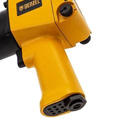 Ударный пневмогайковерт Denzel IW860 57473 + набор головок