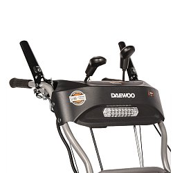 Машина подметальная бензиновая Daewoo SC 8080 