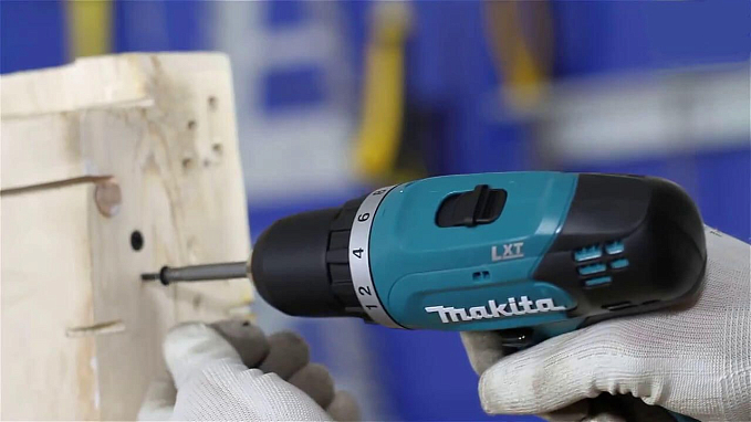 Какой шуруповерт Makita лучше купить?