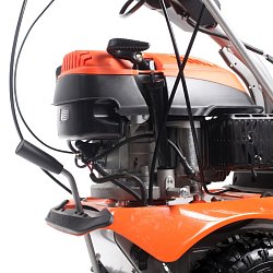 Бензиновая подметальная машина Patriot S 610 P (мощность 5.5 лошадиных сил, ширина 1000 мм, колеса)