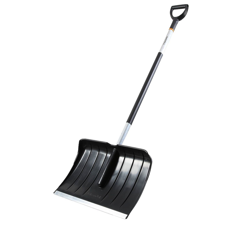 Скрепер для уборки снега FISKARS 145020, облегченный в Твери