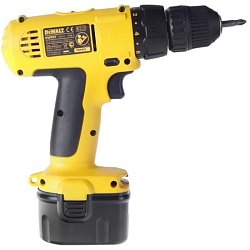Аккумуляторная дрель-шуруповерт DeWalt DW907 K2