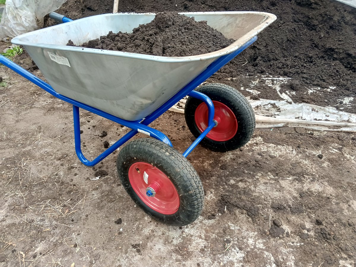 Тачка садовая Variant 12110Пм в Ярославле