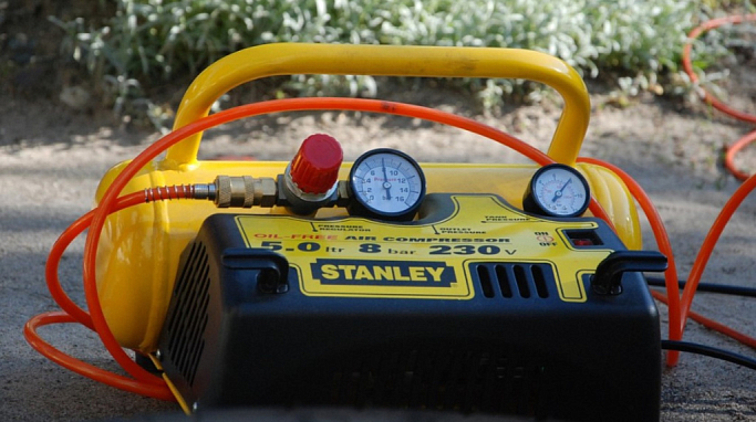 Какой компрессор лучше масляный или безмасляный