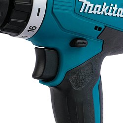 Аккумуляторная дрель-шуруповерт Makita DF347DWE (2 батареи, max диаметр сверления дерева 25 мм)