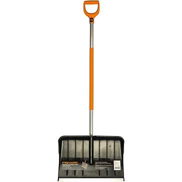 Изображение товара Скрепер для уборки снега Fiskars SnowXpert 1026791 - надежный инструмент