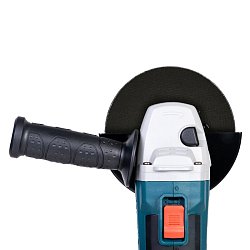 Аккумуляторная угловая шлифмашина Alteco CAGB 18-125 Li BL X2 49832 (диаметр диска 125 мм, лампа)