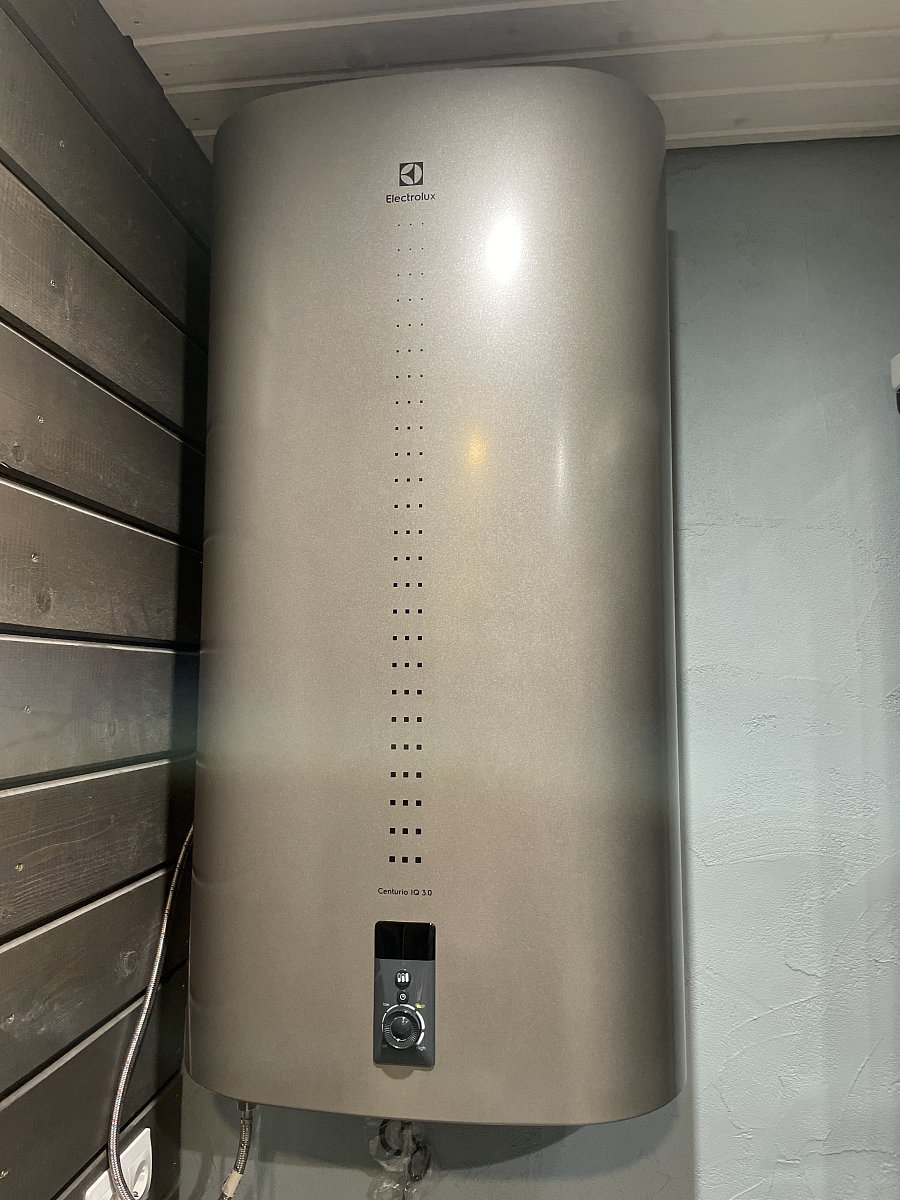 Водонагреватель Electrolux EWH 100 Centurio IQ 3.0 в Иваново
